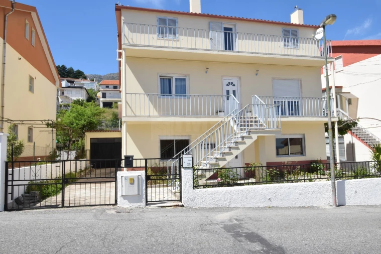 Apartamento T3 para Venda em Covilhã e Canhoso Foto 3