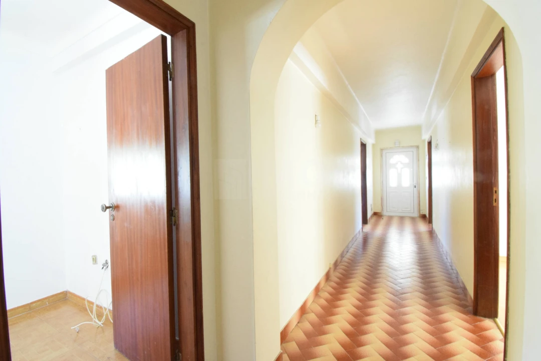 Apartamento T3 para Venda em Covilhã e Canhoso Foto 16