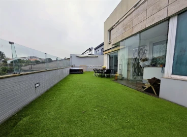 Moradia T4 para Venda em Cidade da Maia