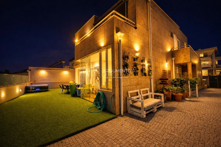 Moradia T4 para Venda em Cidade da Maia Foto 47