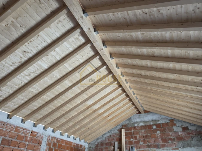 Moradia T2 para Venda em Miragaia e Marteleira Foto 14