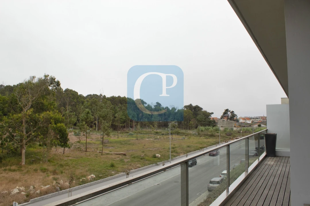 Apartamento T2 para Arrendamento em Perafita, Lavra e Santa Cruz do Bispo Foto 19