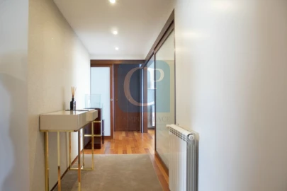 Apartamento T2 para Arrendamento em Perafita, Lavra e Santa Cruz do Bispo