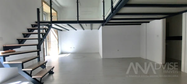 Loja para Arrendamento em Viseu