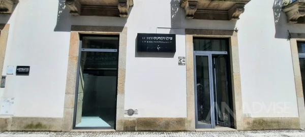 Loja para Arrendamento em Viseu