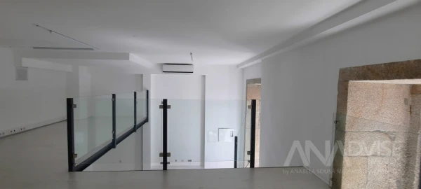 Loja para Arrendamento em Viseu
