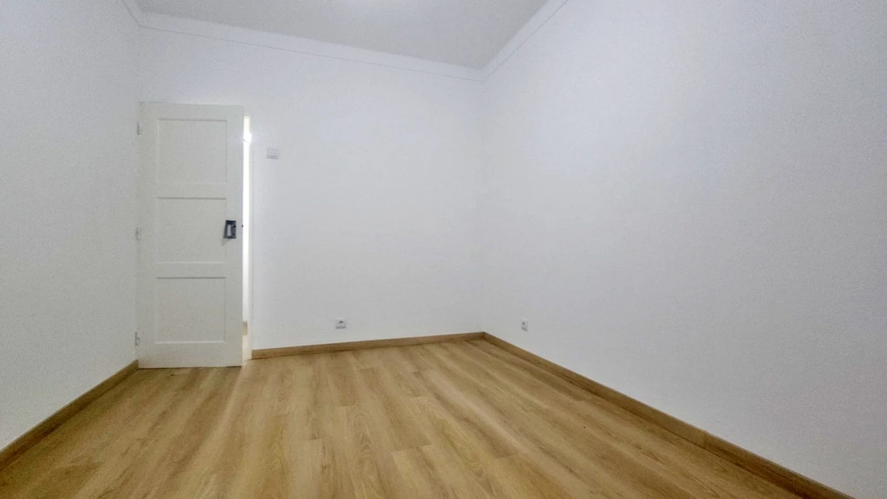 Moradia T2 para Arrendamento em Ereira Foto 12