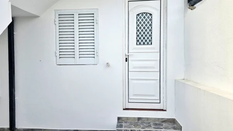 Moradia T2 para Arrendamento em Ereira