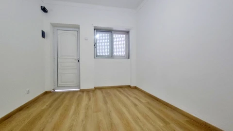 Moradia T2 para Arrendamento em Ereira