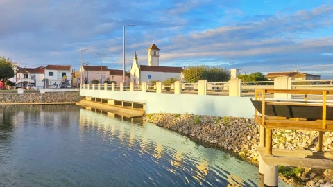 Moradia T2 para Arrendamento em Ereira