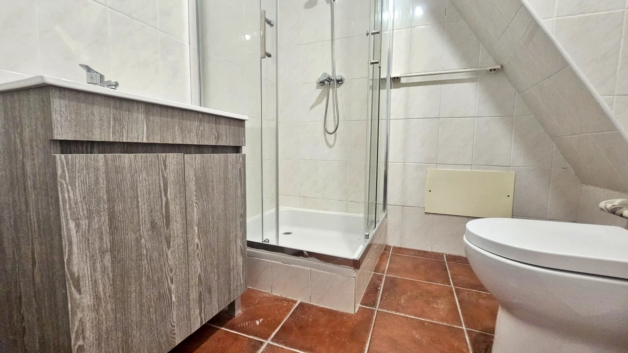 Moradia T2 para Arrendamento em Ereira Foto 33