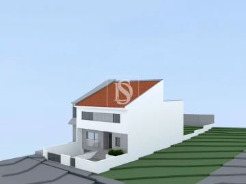 Moradia T3 para Venda em Sé, Santa Maria e Meixedo