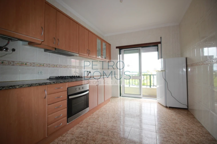 Apartamento T1 para Arrendamento em Marrazes e Barosa Foto 4