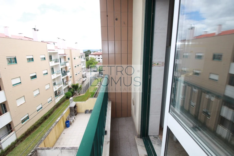 Apartamento T1 para Arrendamento em Marrazes e Barosa Foto 17