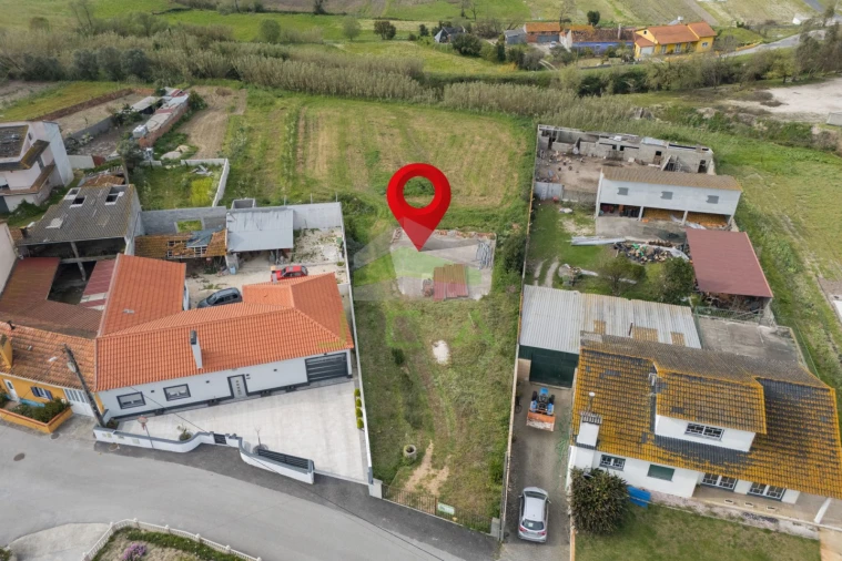 Terreno para Venda em Monte Redondo e Carreira Foto 4