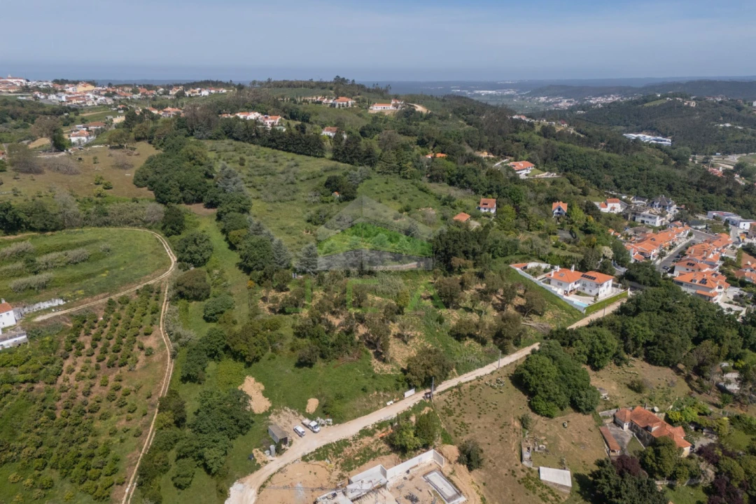 Terreno para Venda em Alcobaça e Vestiaria Foto 1