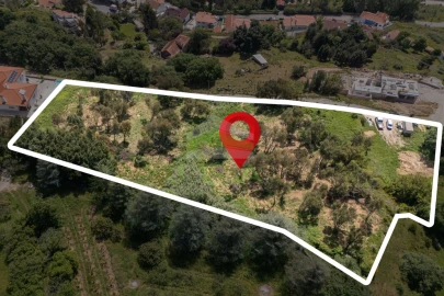 Terreno para Venda em Alcobaça e Vestiaria