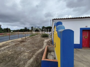 Quinta T4 para Venda em Pegões