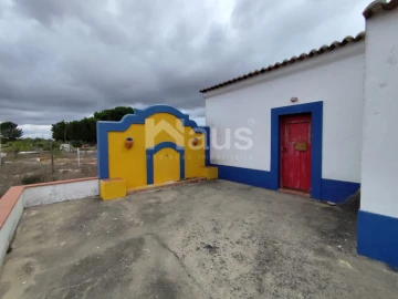 Quinta T4 para Venda em Pegões