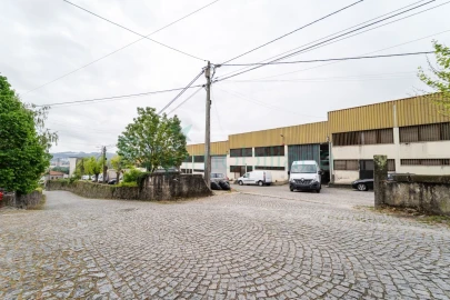 Armazém para Venda em Oliveira (Santa Maria)