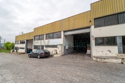 Armazém para Venda em Oliveira (Santa Maria)