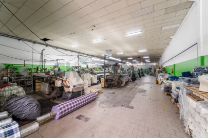 Armazém para Venda em Oliveira (Santa Maria)