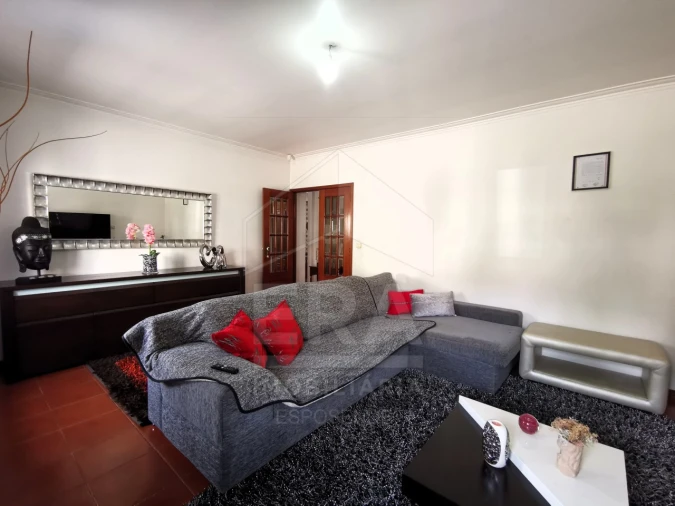 Apartamento T3 para Venda em Palmeira de Faro e Curvos Foto 2