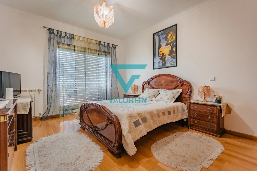 Apartamento T3 para Venda em Marinha Grande Foto 17