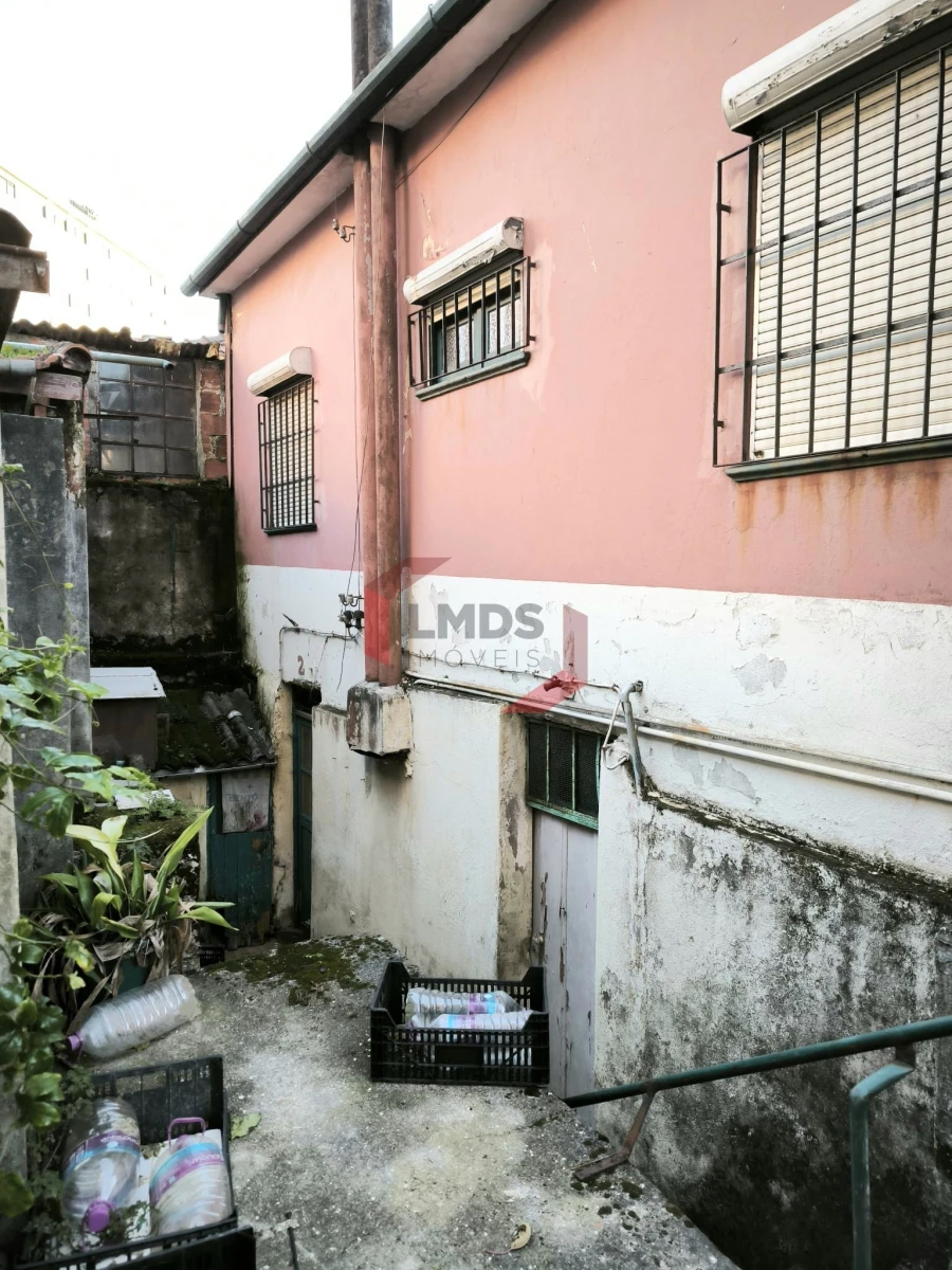 Moradia T0 para Venda em Mafamude e Vilar do Paraíso Foto 17