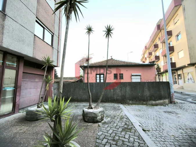 Moradia T0 para Venda em Mafamude e Vilar do Paraíso Foto 3