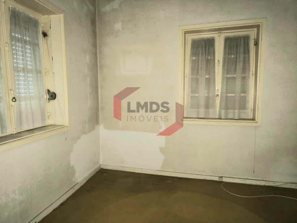 Moradia T0 para Venda em Mafamude e Vilar do Paraíso Foto 10