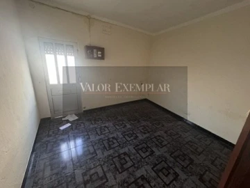 Moradia T5 para Venda em Baixa da Banheira e Vale da Amoreira