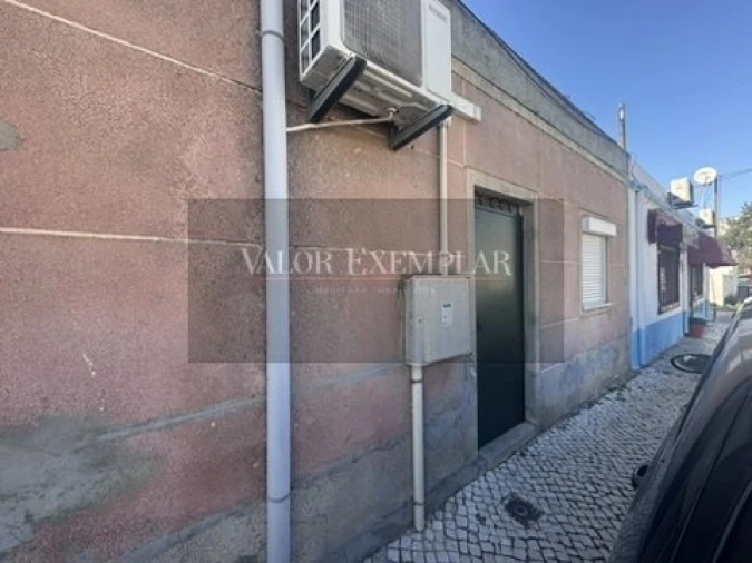 Moradia T5 para Venda em Baixa da Banheira e Vale da Amoreira Foto 10