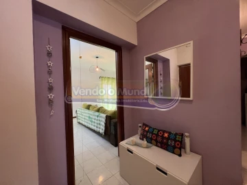 Apartamento T3 para Venda em Carregado e Cadafais