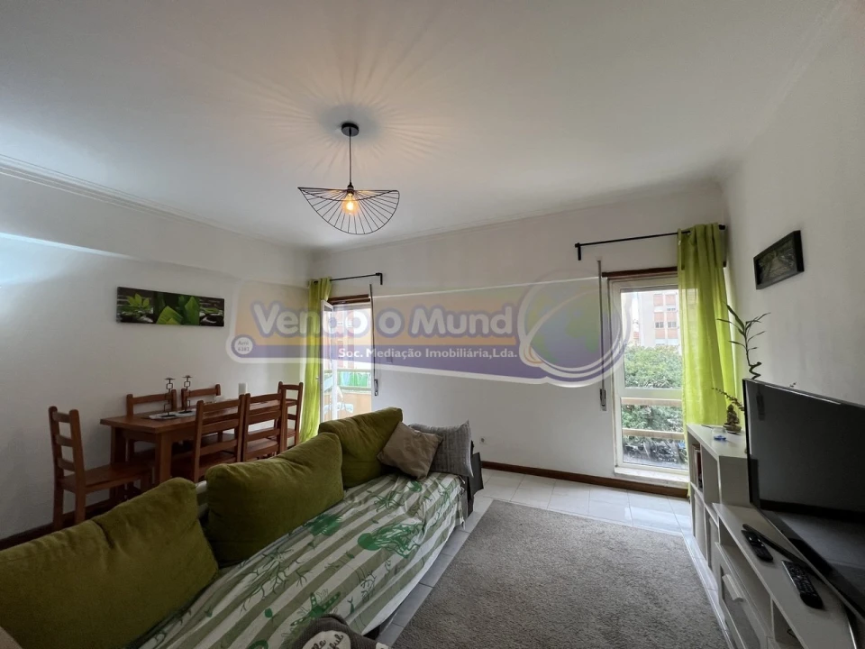 Apartamento T3 para Venda em Carregado e Cadafais Foto 3