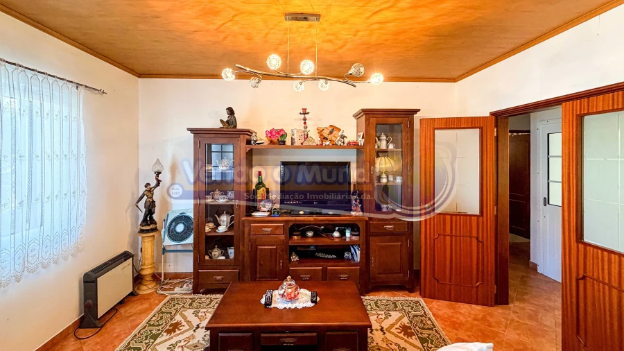 Moradia T4 para Venda em Samora Correia Foto 6