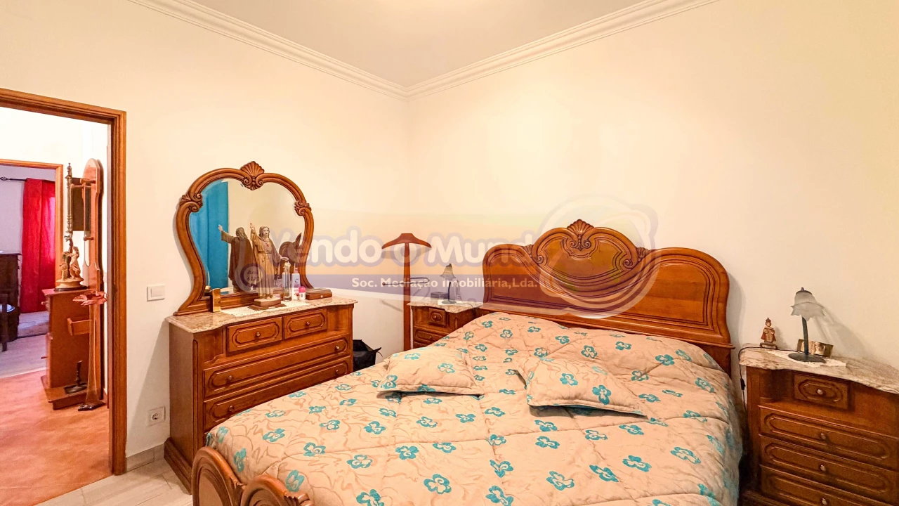 Moradia T4 para Venda em Samora Correia Foto 12