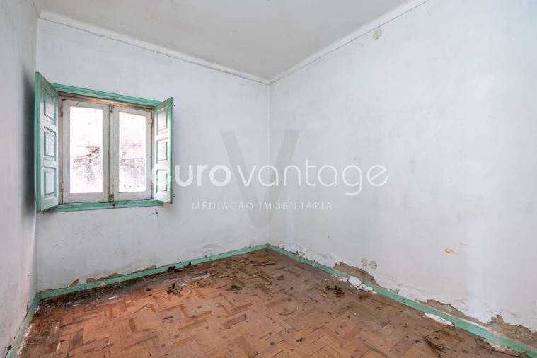 Moradia T3 para Venda em Parceiros e Azoia Foto 12