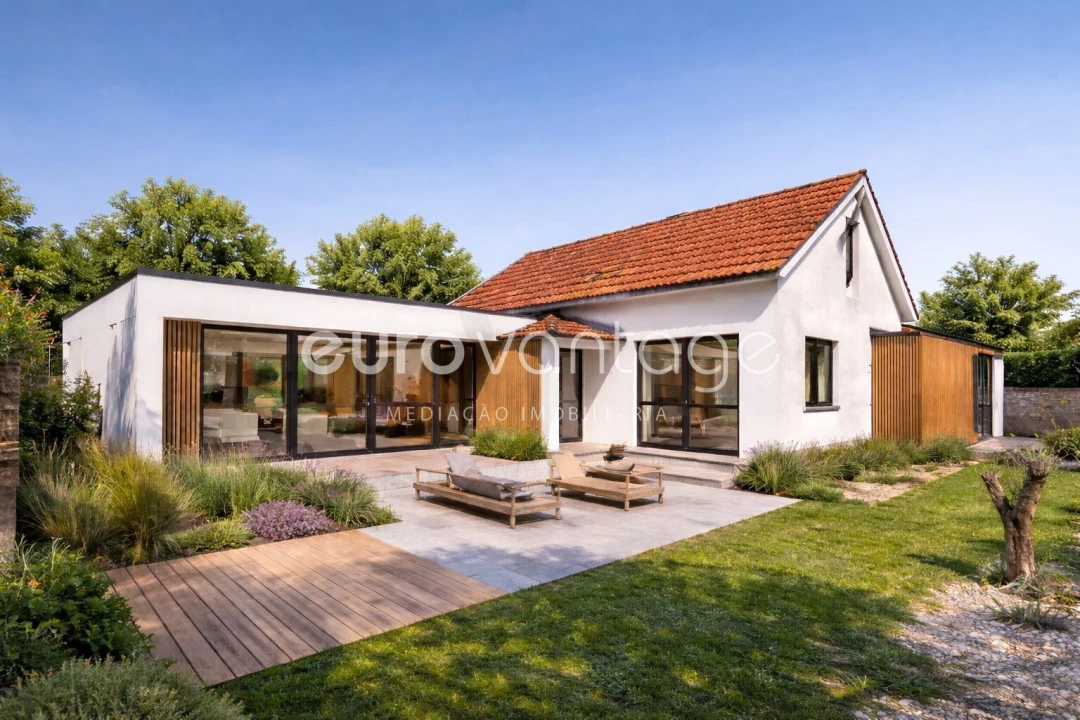 Moradia T3 para Venda em Parceiros e Azoia Foto 1