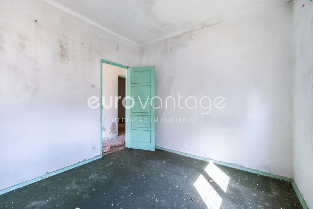 Moradia T3 para Venda em Parceiros e Azoia Foto 11