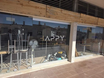 Loja para Venda em Albufeira e Olhos de Água