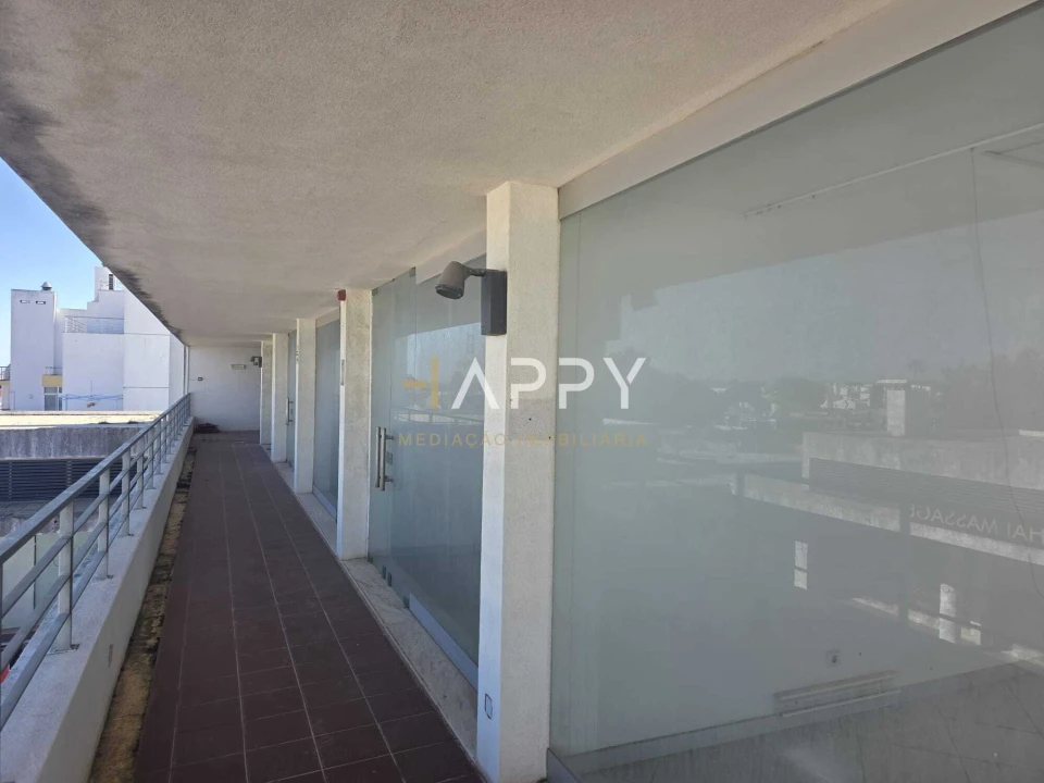 Loja para Venda em Albufeira e Olhos de Água Foto 5