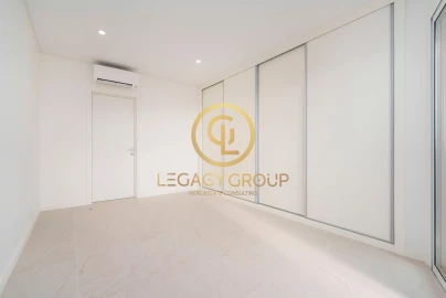 Apartamento T3 para Venda em Quarteira