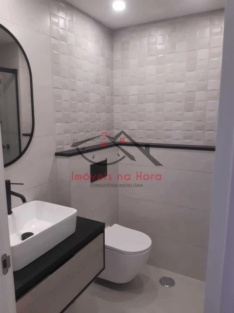 Apartamento T2 para Venda em Venteira