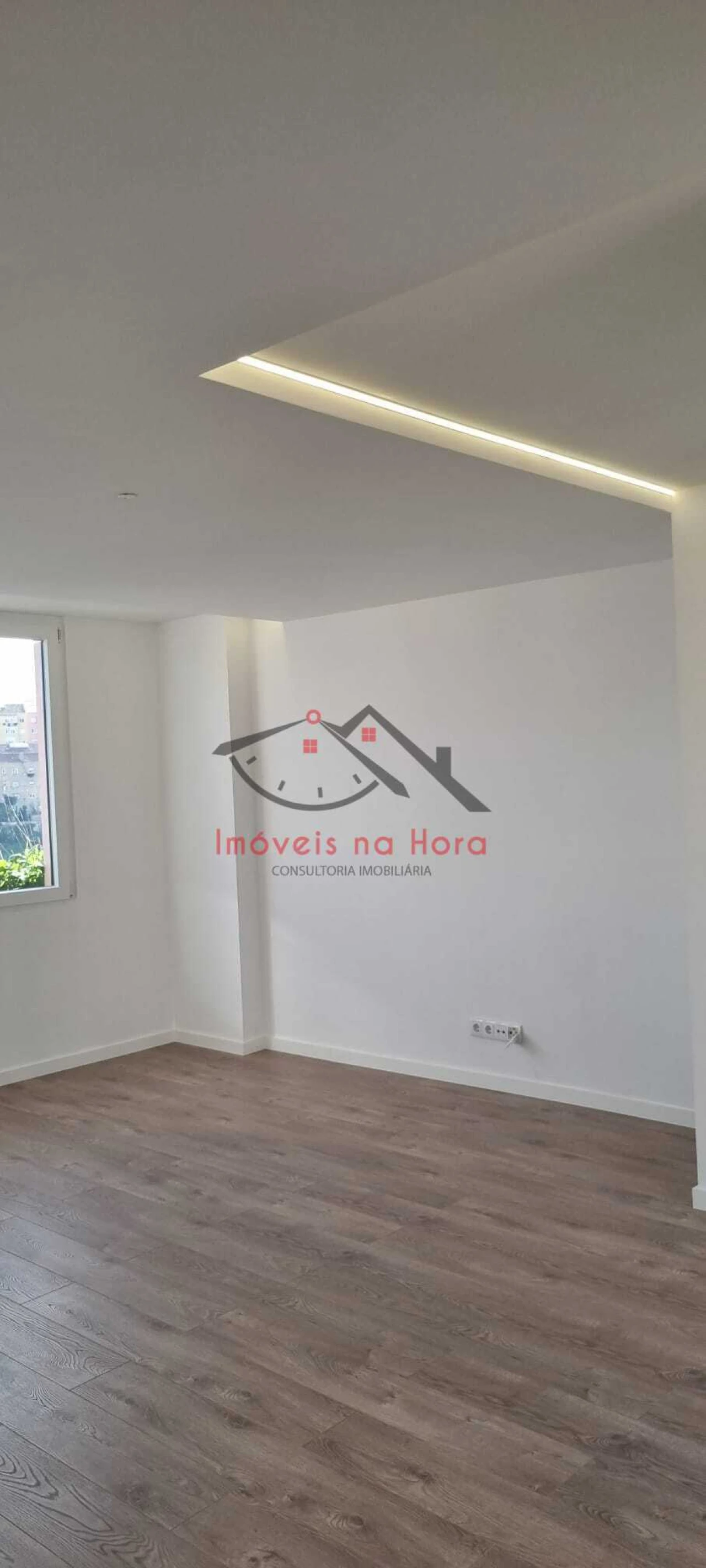 Apartamento T2 para Venda em Venteira Foto 6