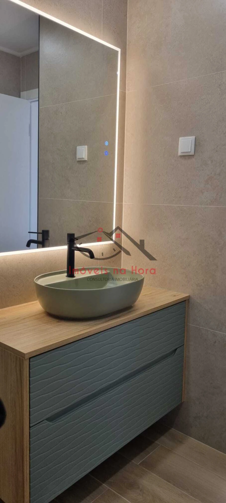 Apartamento T2 para Venda em Venteira Foto 11