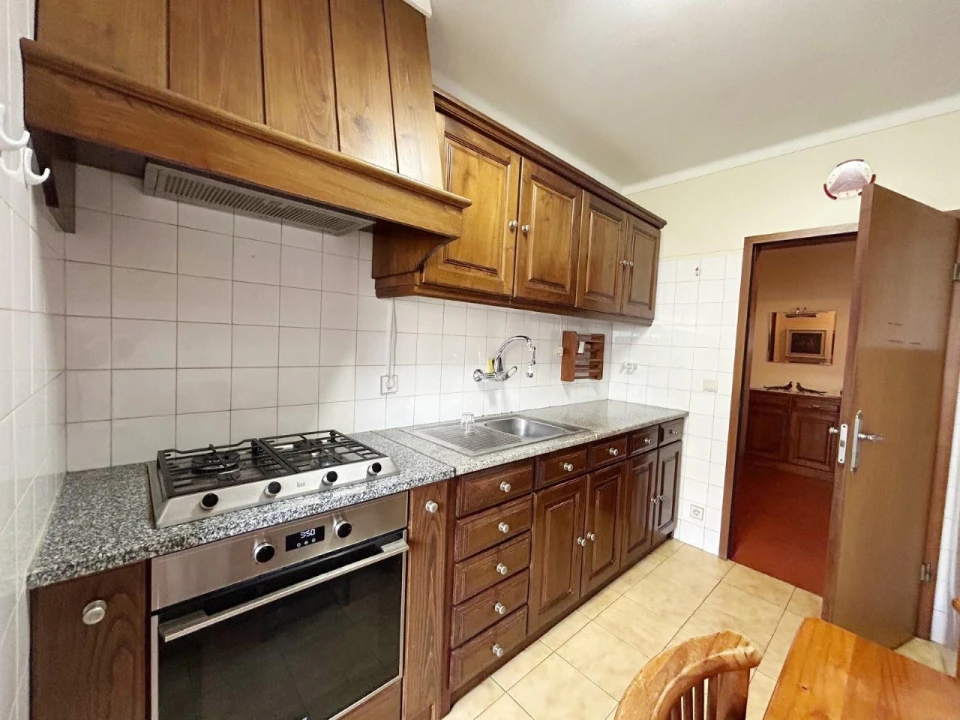 Apartamento T3 para Venda em Esgueira Foto 12