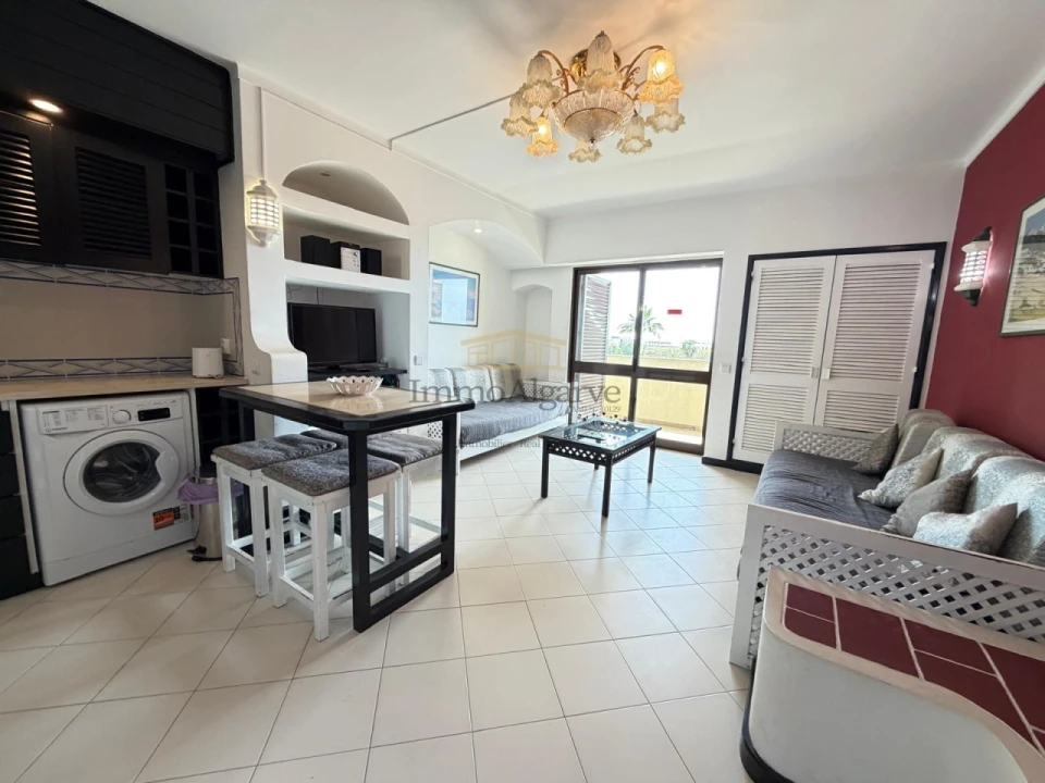 Apartamento T1 para Venda em Albufeira e Olhos de Água Foto 1