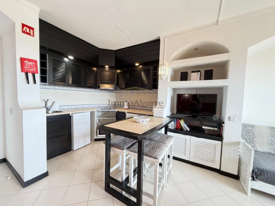 Apartamento T1 para Venda em Albufeira e Olhos de Água Foto 3