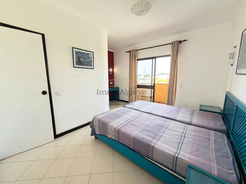 Apartamento T1 para Venda em Albufeira e Olhos de Água Foto 10